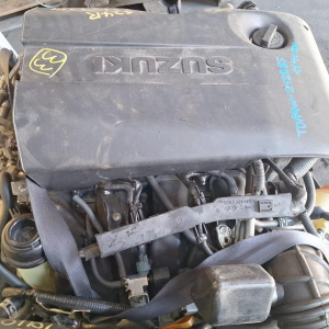 Двигатель Suzuki J24B-1189334 без компрессора конд пробег 114т.км Escudo TDA4W-212985