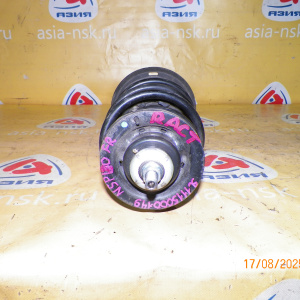 Стойка Toyota KSP130/NCP130/NCP131/NSP130/NSP131 Vitz/Yaris перед, прав