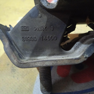 Подушка акпп SsangYong G36/M163E36/163.944 Chairman W200 '2010 4WD 7AT W7B700 722.980 R 3193014000