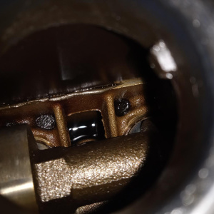 Двигатель Ford Focus 2 HWDA-5J11080 1.6L Zetec-S PFI (100PS) 5MT БЕЗ НАВЕСНОГО CAP '2005