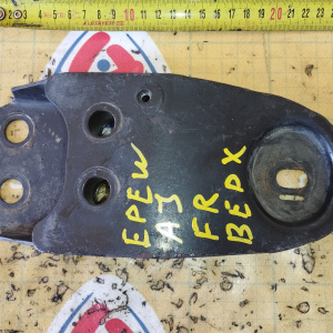 Крепление подушки ДВС Mazda/Ford AJ Tribute#Escape EPEW перед, прав в