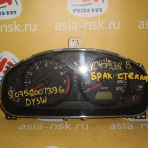 Панель приборов Mazda Demio DY3W Брак стекла YC D378B