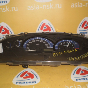 Панель приборов TOYOTA Estima MCR30 Брак стекла 83800-28770