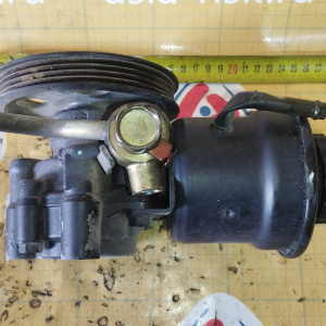 Гидроусилитель Toyota 3RZ Granvia RCH11 с бачком 34010 / 44320-34031 / 44320-26250