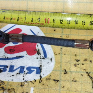 Трубка обратки Mazda WL-AT BT-50 UN8F1 ШЛАНГ 0445130128 / WE011349Y