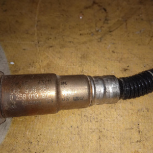 Датчик кислородный Volkswagen CGEA Touareg 7P5 '2011 R н Правый После катал. 4 конт. 06E906265D