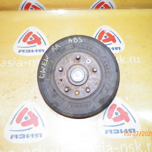Ступица Mazda LW3W MPV зад, прав 2WD ABS. Барабанные тормоза. В сборе.