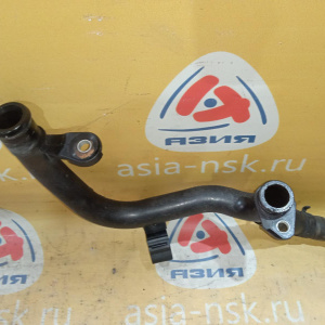 Патрубок системы охлаждения Volkswagen 06J121065F Tiguan 5N1/5N2 CCZC пластик