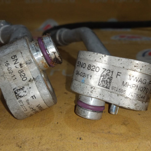 Трубка кондиционера Volkswagen 5N2 Tiguan CCZC пара 5N0820721F 5N0820743F