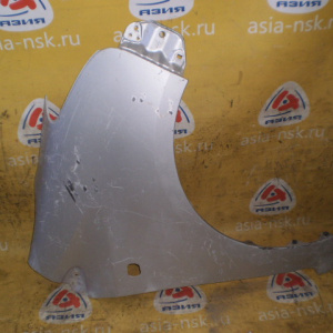 Крыло Toyota Passo Sette M502E перед, прав (с отверстием)