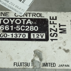 Компьютер Toyota Vitz 89661-5C280 1SZ SCP10 2WD m/t разъёмы компьютера в 4 ряда
