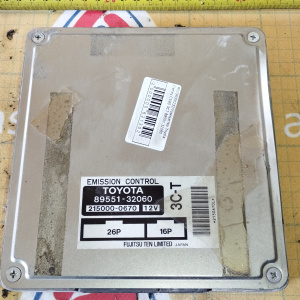 Компьютер ДВС Toyota Vista 89551-32060 3C-T CV40 2WD