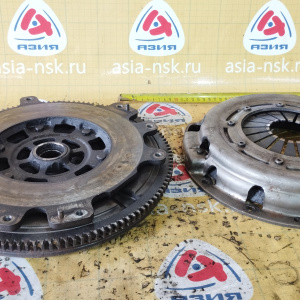 Маховик Nissan QR20/QR25 X-Trail T30 '2000-2007 ДВУХМАССОВЫЙ ДЕФЕКТ ЛЮФТ 123108H301 123108H300