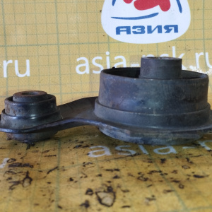 Подушка двигателя Honda D16A HR-V GH1/GH2/GH3/GH4 низ косточка ДЕФЕКТ L н 50842-S2H-990