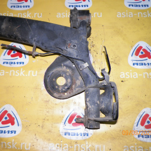 Балка Toyota ACM21 Ipsum Голая. R