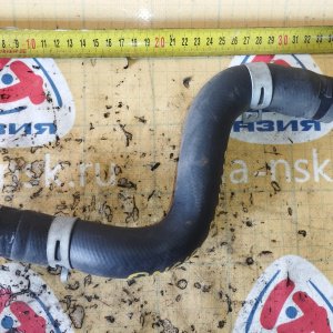 Патрубок  радиатора Nissan 215014M701 Bluebird Sylphy QNG10/Y11/FNB15 QG18/QG15 в F 4WD верх.