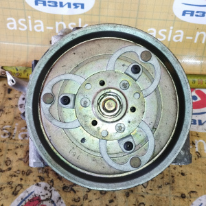 Компрессор кондиционера Nissan QG15/QG18/SR20DE AD/Sunny Y11/B15/W11 4 болта (без клапана) ПРОБЕГ 54 т.км. 92600-4M415/-WD015