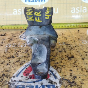 Подушка двигателя Toyota 5K/7K Lite Ace Noah KR42 перед, прав 12361-13041 / 12361-13050