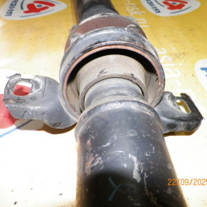 Кардан Toyota NZE144/ZRE144/AZE144 Corolla Fielder R Из трёх частей. Дефект пыльника на гранате.