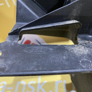 Накладка на крыло Ford Kuga CBV '2012 перед, лев 8V41S02477AF