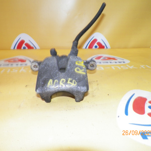 Суппорт TOYOTA ACR50/GSR55 Estima зад, прав Без скобы.