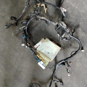 Коса ДВС Nissan KA24 Bassara/Presage U30 + Компьютер 23710-AD708