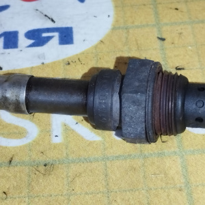 Датчик кислородный Suzuki G13BB Jimny JB33W 1 конт. номер 1 ( 41H )1821361A10 / 065500-1580