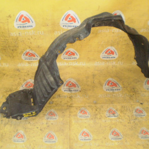 Подкрылок TOYOTA Estima ACR30 перед, прав 53875-28120