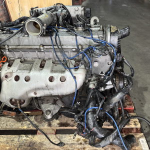 Двигатель Toyota 1G-FE-6056883 БЕЗ ГЕНЕРАТОРА И ГУРА GX90-6535069