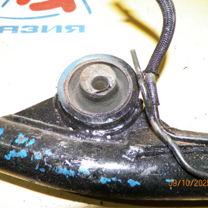 Тяга продольная Suzuki JB23W/JB33W/JB43W Jimny F Без креплением под трубки. Железная.