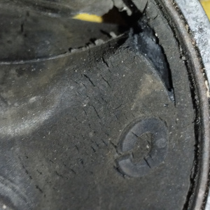 Подушка двигателя Mitsubishi 6B31 Outlander CW6W перед. ДЕФЕКТ F MN184057 / MN184058 / MN101386