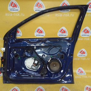 Дверь боковая Volkswagen Jetta 1K2 '2006 перед, прав В сборе 1K5831302S, 1K5831106F