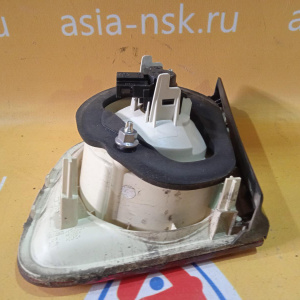 Стоп Volkswagen Jetta 1K2 '2006 L Диодный, внутри (в крышку багажника слева) 1K5945093H