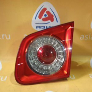 Стоп Volkswagen Jetta 1K2 '2006 R Диодный, внутри (в крышку багажника справа) 1K5945094H