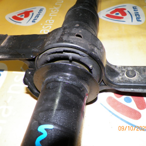 Кардан Nissan/Mazda WHNY11/VHNY11 AD/Wingroad#Familia QG18 R A/T=M/T Дефект пыльника. Дефект подвесного. 2070mm 37000WD000/37000WD010/37000WD120