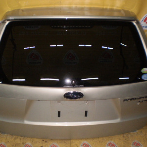Дверь задняя SUBARU Forester SH5 '2007-2012 (Спойлер) Камера