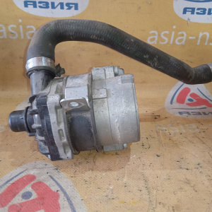 Помпа водяная дополнительная BMW N55B30A 3-Series F30 '2013 11517583965