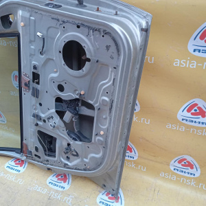 Дверь боковая Renault Duster HSA/H79 '2012 перед, лев в сборе, эл. стеклопод. (вмятины)