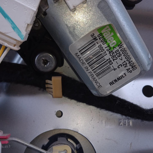 Дверь задняя Renault Duster HSA/H79 '2012