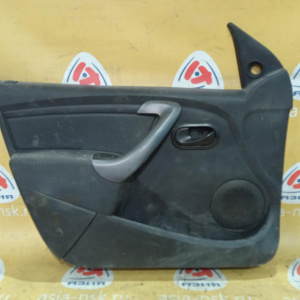 Обшивка двери Renault Duster '2012 HSA/H79 перед, лев зеркало мех. регул.