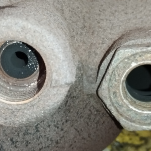 Коллектор выпускной Nissan QG15-DE Bluebird Sylphy/Sunny FG10/FB15 4WD отверстие под ЕГР 19 мм.+ катализатор 5M4 / 140048M201 + B08A06N000 / B08A06N01