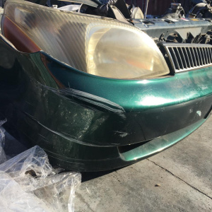 Ноускат Toyota Platz NCP12 1NZ '1999-2001 a/t дефект крепления правой фары ф.52-009