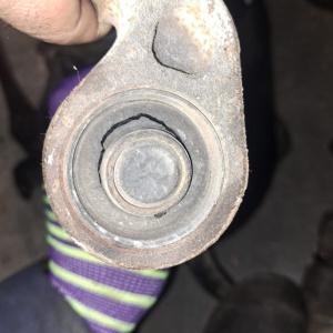 Рычаг Nissan Y11/B15/QG10 AD/Wingroad/Sunny/Bluebird Sylphy перед, лев 2WD дефект сайлентблока