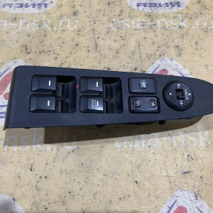 Пульт стеклоподъемника Kia Sportage SL '2014 перед, прав Водитель, правый руль 935703W900WK