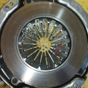 Маховик Toyota 3S-GE Altezza SXE10 m/t НОВЫЙ ОДНОМАССОВЫЙ  EXEDY + корзина и диск 225 мм. TYF607