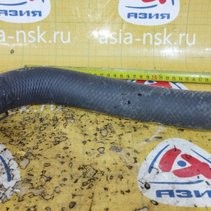 Патрубок  радиатора Mazda WL0115183 Bongo Friendee SGLR WL-TE R F верх НА РАДИАТОР