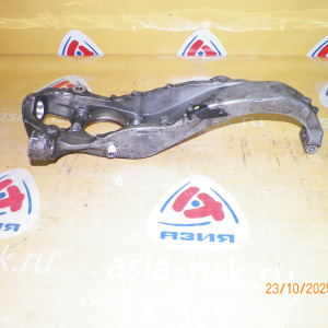 Рычаг Nissan V36 Skyline перед, прав Цапфа.