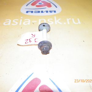 Болт регулировочный Nissan Teana J32 R