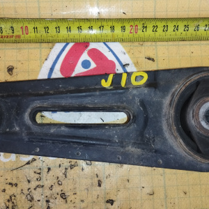 Подушка двигателя Nissan MR20 Dualis/Qashqai J10/C26/B16 зад. низ. дефект R ( AV-89343 ) 11360JD000 / 11360JD00A