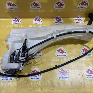 Бачок омывателя BMW X5 E70 В сборе, с датчиком, 3 насоса (под омыватель фар) 61677161477 '2013